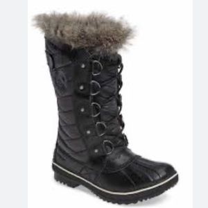 Sorel Tofino II Faux Fur Lined Boot
